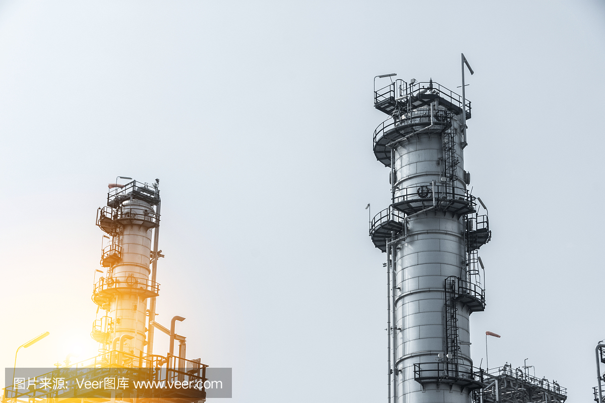 工業園區。石油和天然氣煉制工業工廠。